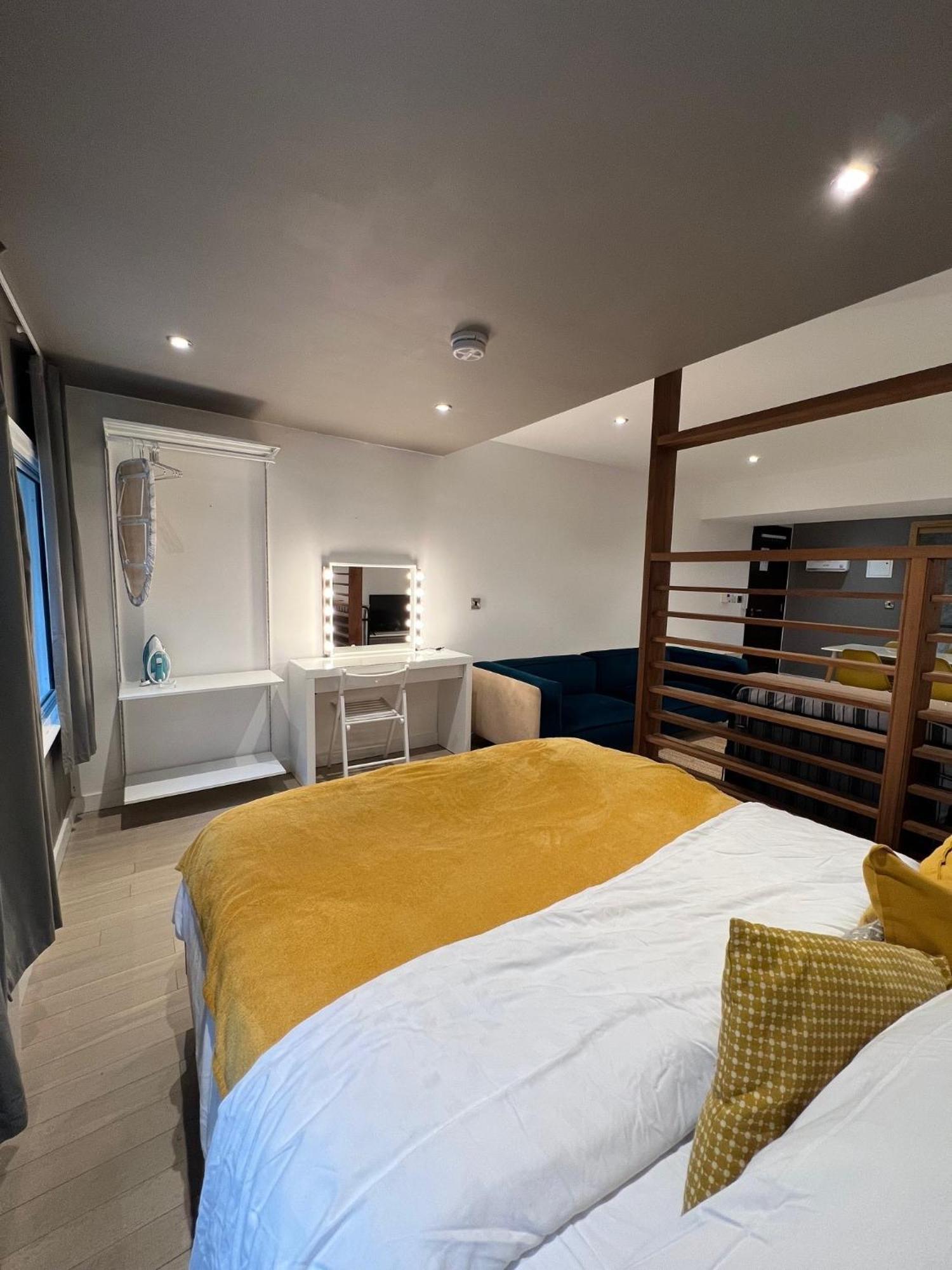 Beautiful Centre Apartment